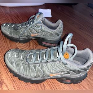 Nike VaporMax size 4.5y